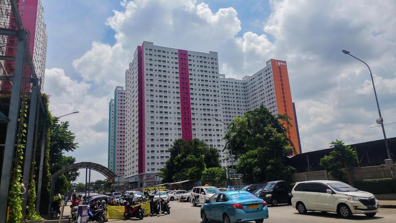 Trendy Connecting Mall 2br Pramuka By Travelio Jakarta